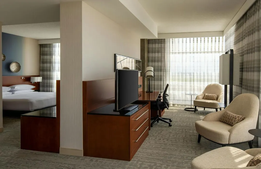 Marriott Montreal Airport In-Terminal Hotel-1
